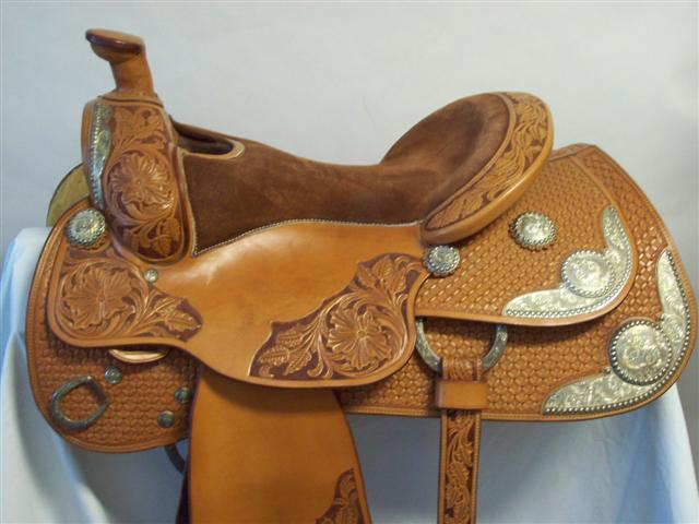Used Saddle:- Image Number:0